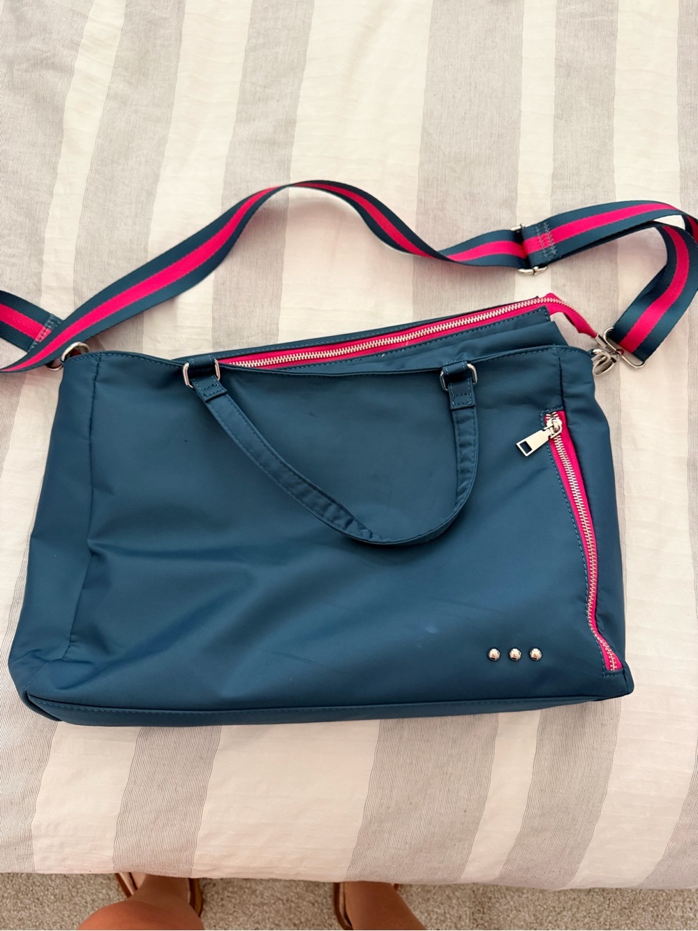Turquoise Crossbody Tote Bag with Pink Accent Zippers